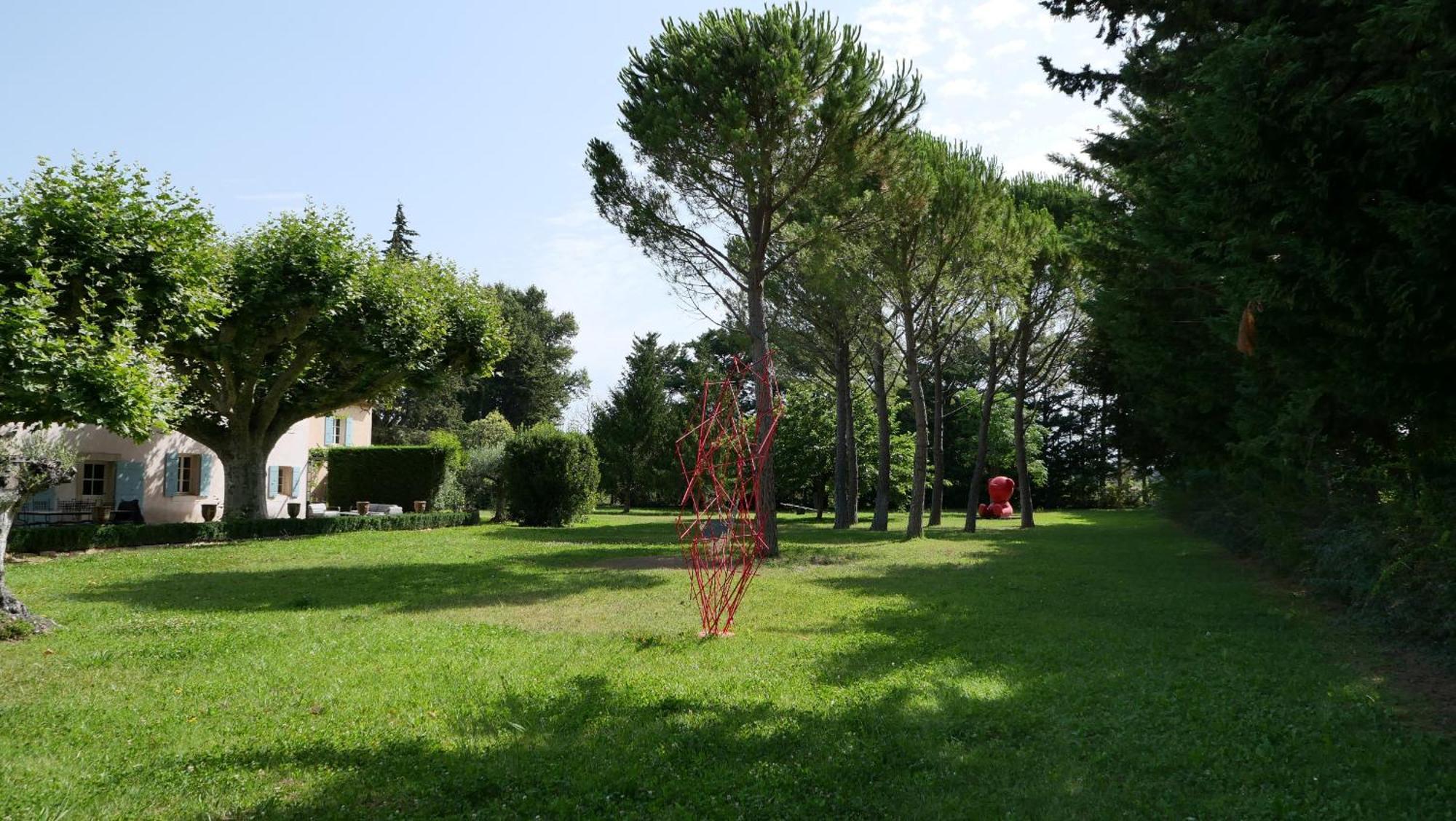 Superbe Mas Provençal 600m2 avec une Superbe Piscine Chauffée et très grand jardin 9000m2, situé au cœur du Luberon en campagne proche de L'Isle sur la Sorgue, 12 personnes, LS2-17 FIGNOULADO Cavaillon Esterno foto