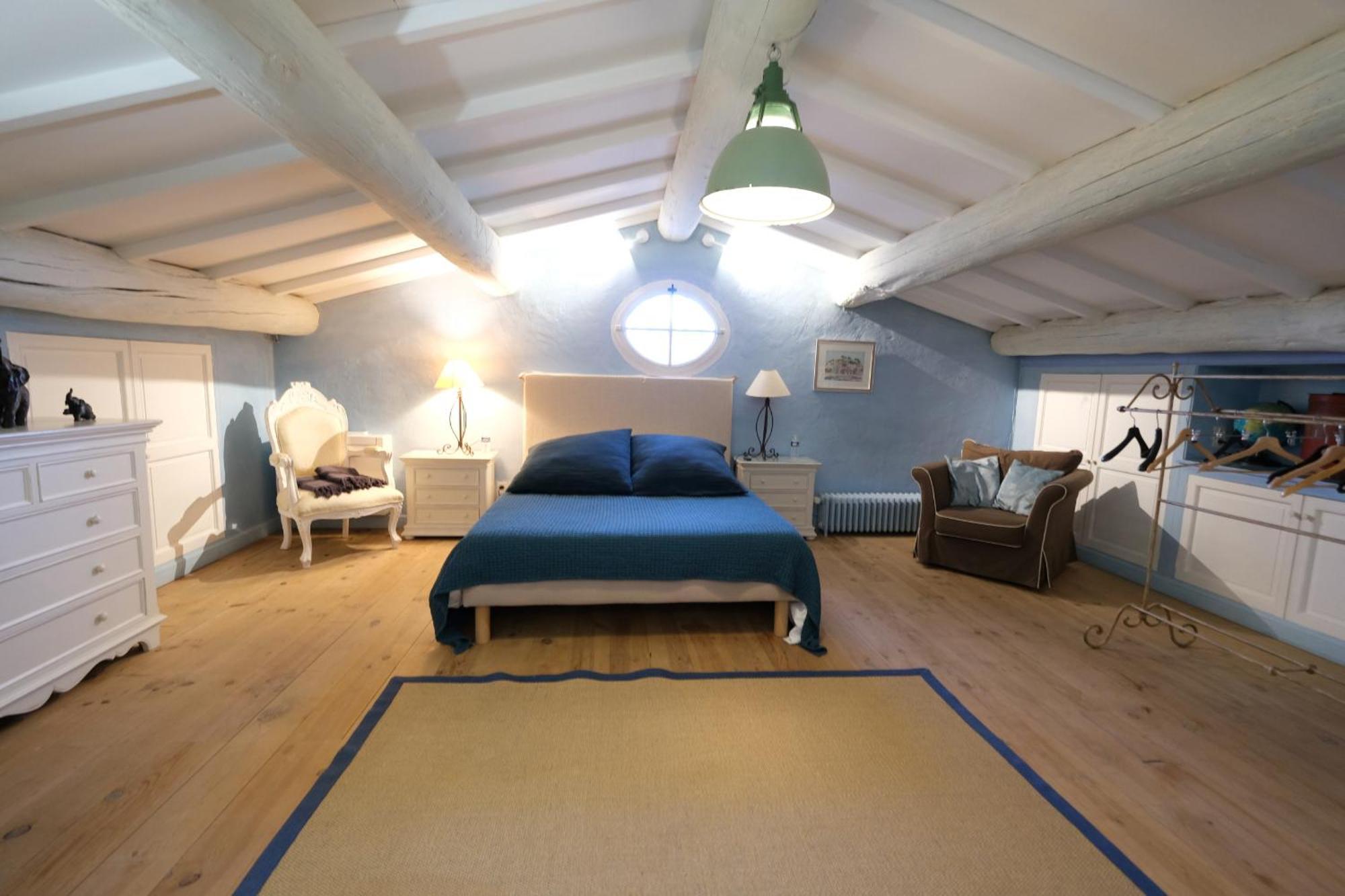 Superbe Mas Provençal 600m2 avec une Superbe Piscine Chauffée et très grand jardin 9000m2, situé au cœur du Luberon en campagne proche de L'Isle sur la Sorgue, 12 personnes, LS2-17 FIGNOULADO Cavaillon Esterno foto