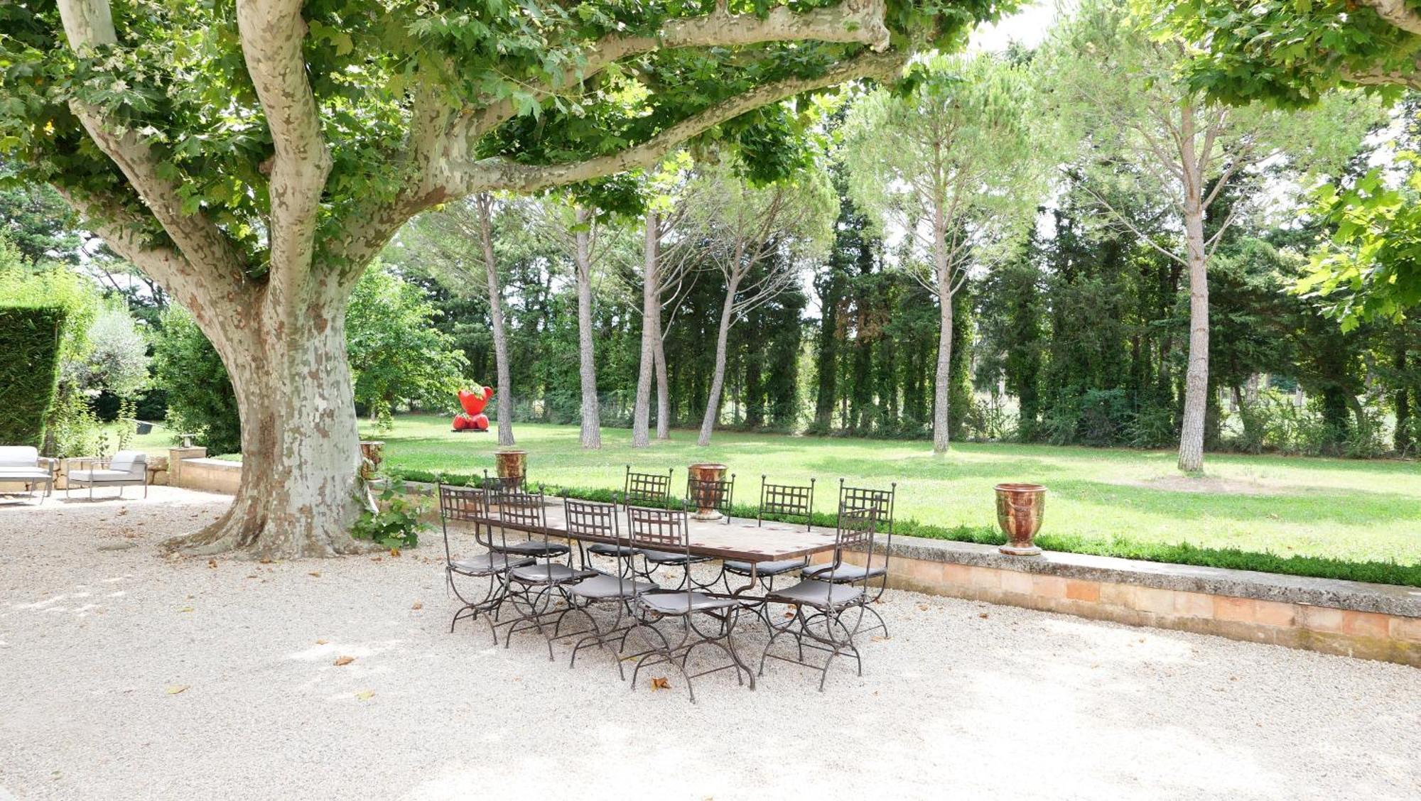 Superbe Mas Provençal 600m2 avec une Superbe Piscine Chauffée et très grand jardin 9000m2, situé au cœur du Luberon en campagne proche de L'Isle sur la Sorgue, 12 personnes, LS2-17 FIGNOULADO Cavaillon Esterno foto